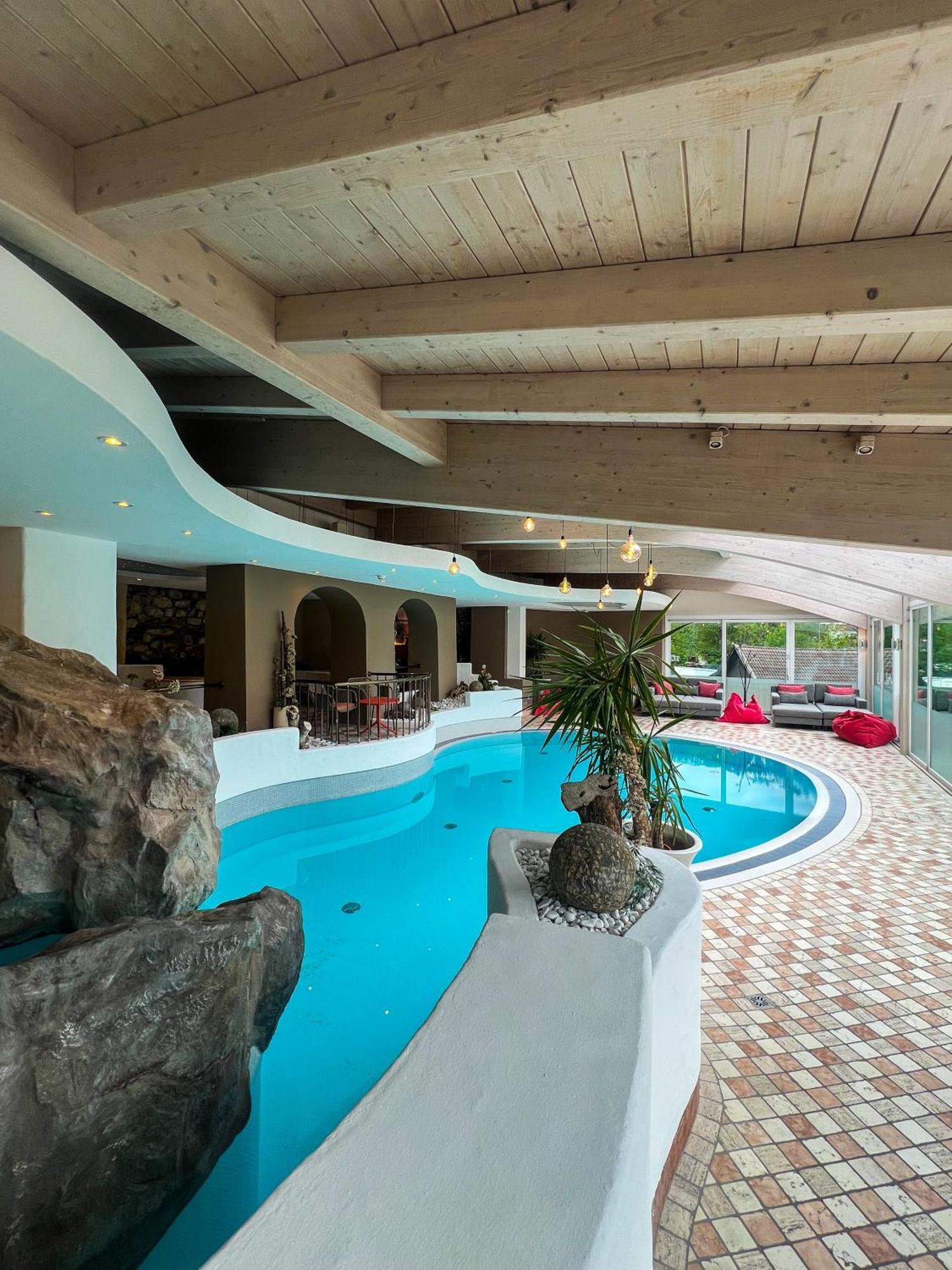 Hotel Post - Olangcard Included Εξωτερικό φωτογραφία