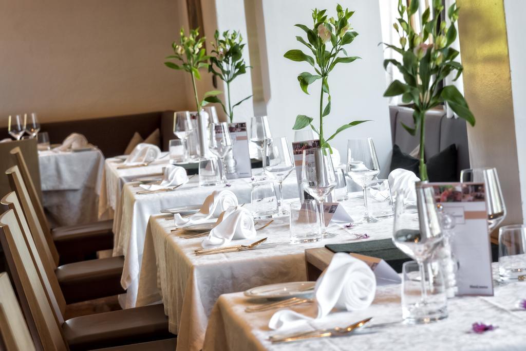 Hotel Post - Olangcard Included Εξωτερικό φωτογραφία