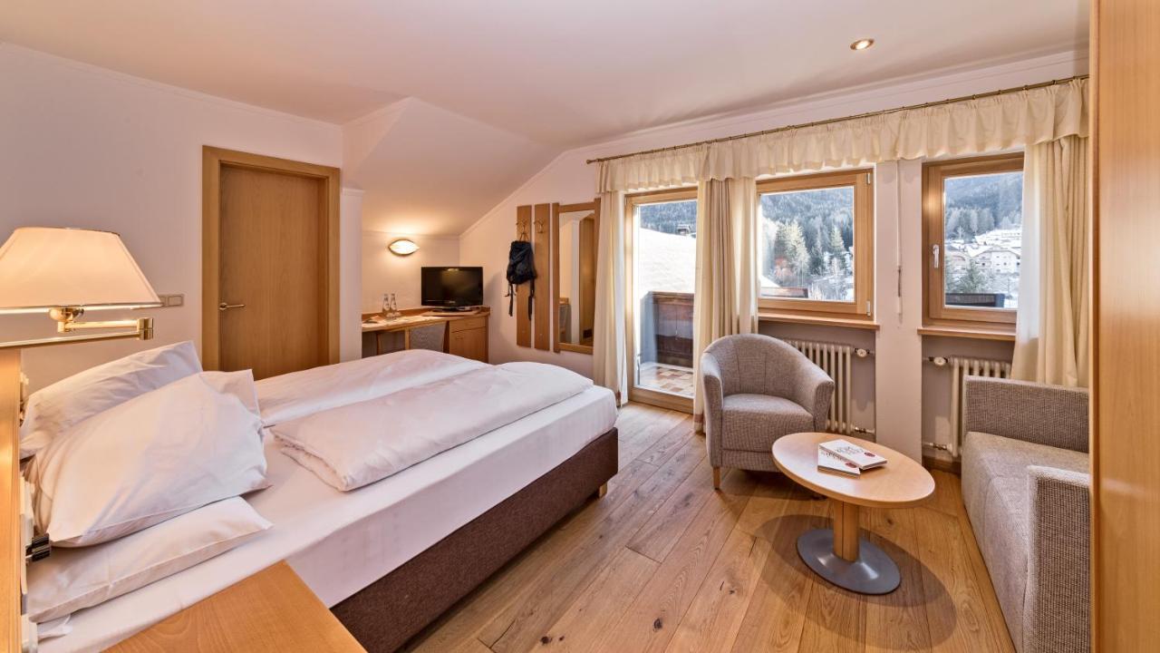 Hotel Post - Olangcard Included Εξωτερικό φωτογραφία